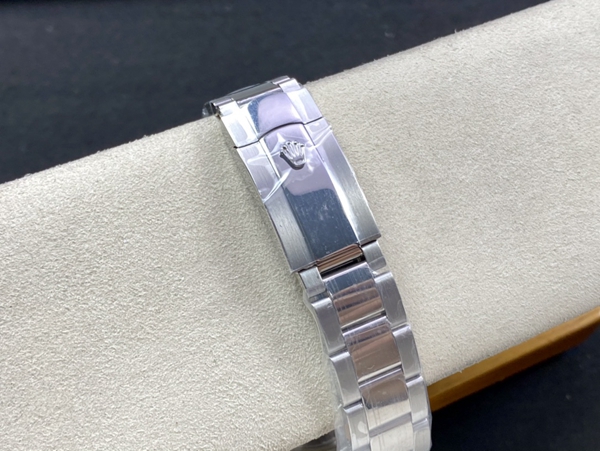 激安ロレックス着用イメージ